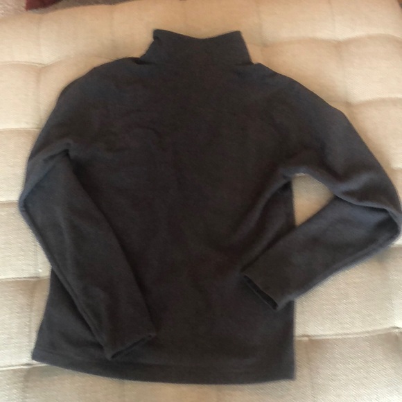 Northface quarter zip - Picture 6 of 8